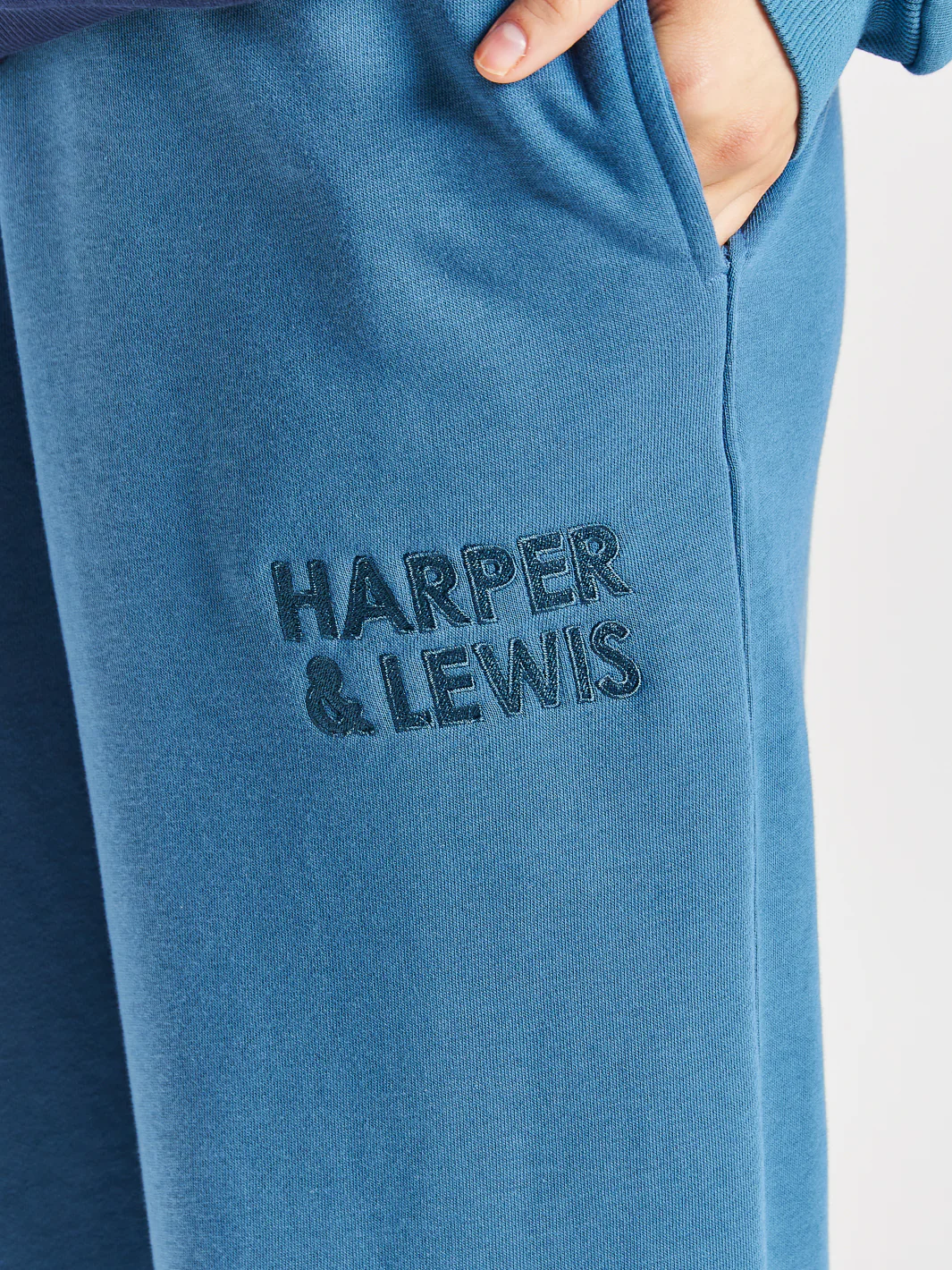Camille Sweatpants Petrol - Harper & Lewis